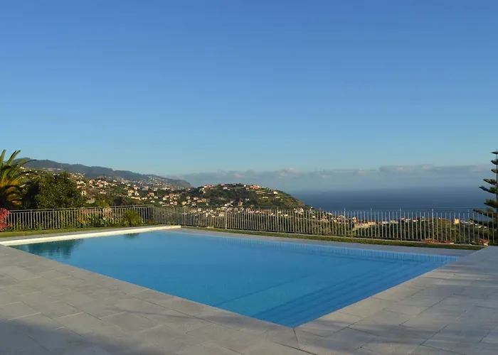 Casa Do Lado بيت ضيافة